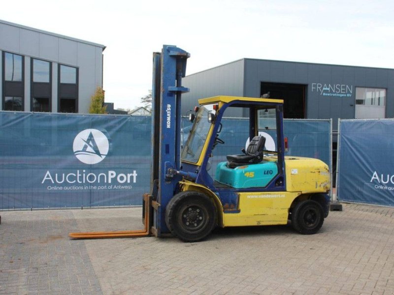 Frontstapler of the type Komatsu FD45T-7, Gebrauchtmaschine in Antwerpen (Picture 1)