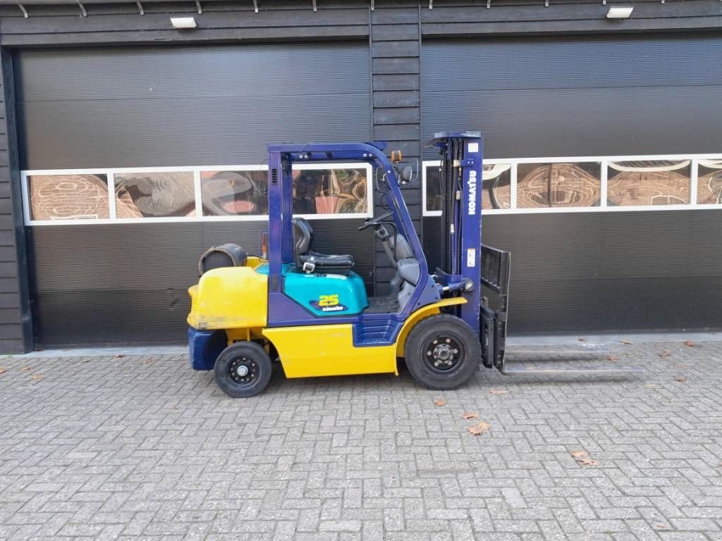 Frontstapler of the type Komatsu FG 25 HT-14 LPG - heftruck - Freelift - Sideshift, Gebrauchtmaschine in Ederveen (Picture 5)