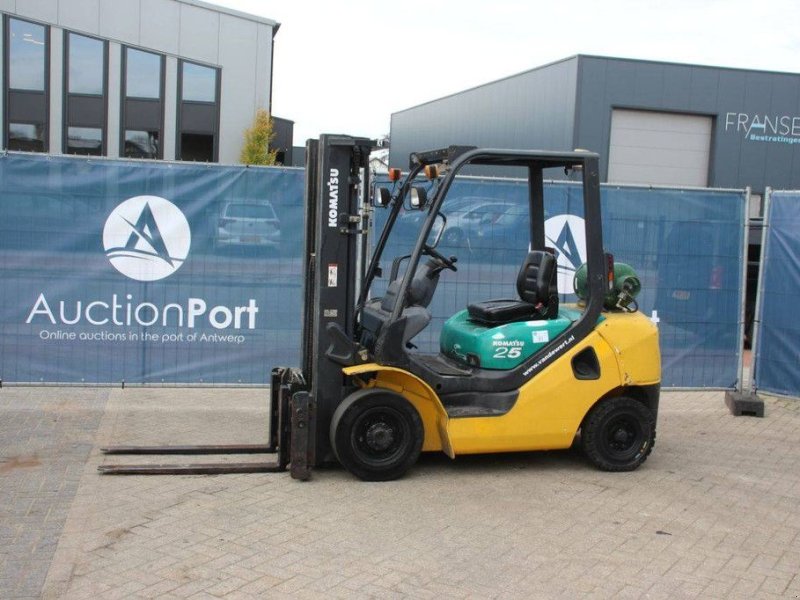 Frontstapler типа Komatsu FG25HT-16, Gebrauchtmaschine в Antwerpen (Фотография 1)
