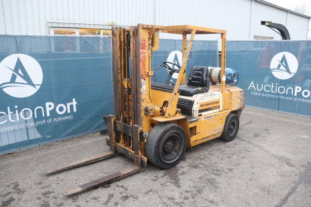 Frontstapler des Typs Komatsu FG30-8, Gebrauchtmaschine in Antwerpen (Bild 9)