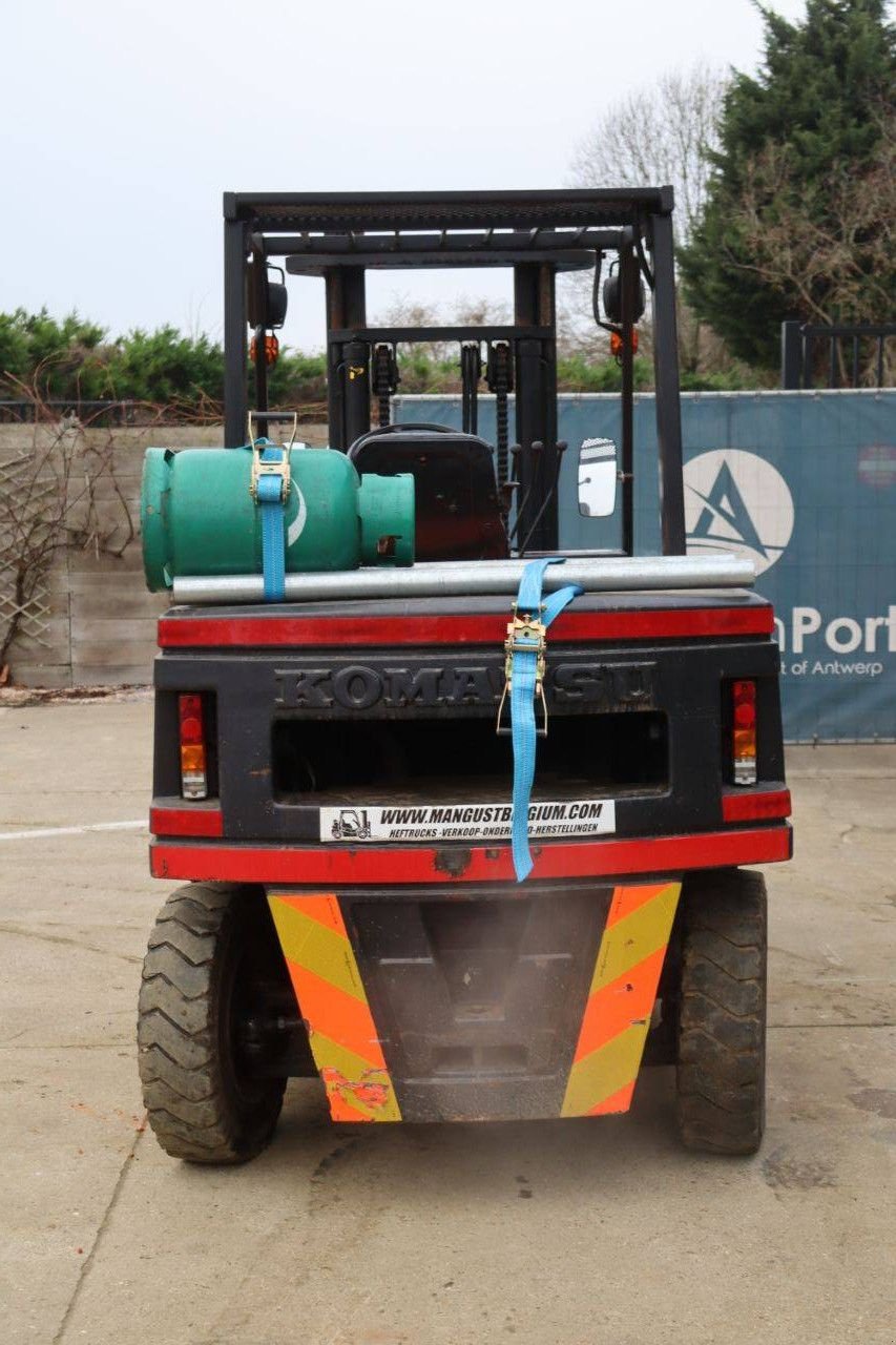 Frontstapler typu Komatsu V045L233, Gebrauchtmaschine v Antwerpen (Obrázek 5)