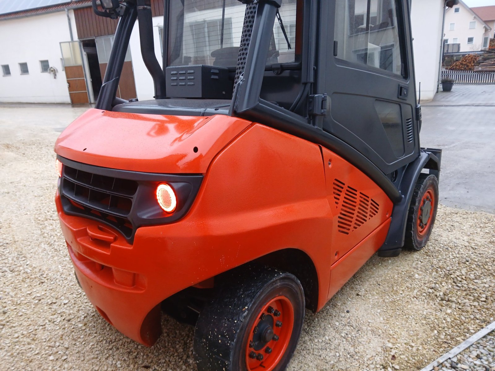 Frontstapler des Typs Linde H 40D-01 H 40D-01 TRIPLEXMAST HUBHÖHE 680 CM, Gebrauchtmaschine in Oxenbronn (Bild 4)