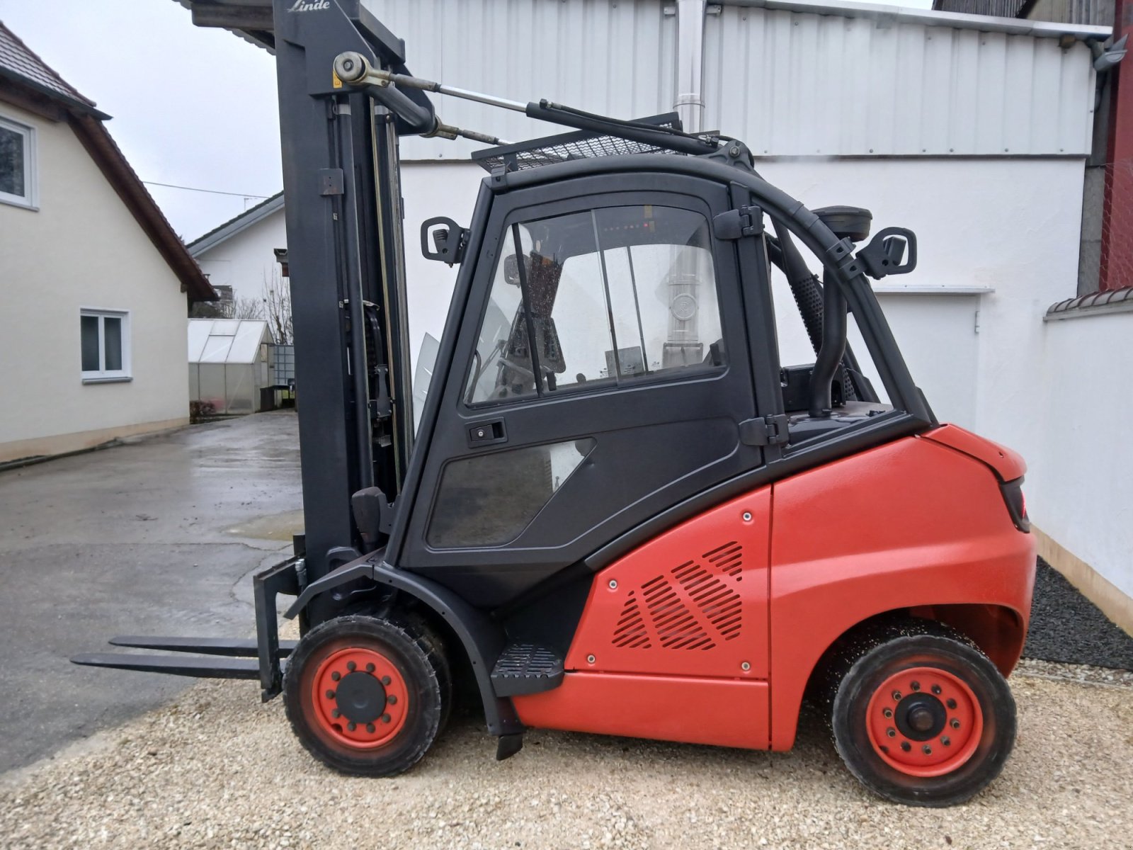 Frontstapler des Typs Linde H 40D-01 H 40D-01 TRIPLEXMAST HUBHÖHE 680 CM, Gebrauchtmaschine in Oxenbronn (Bild 5)