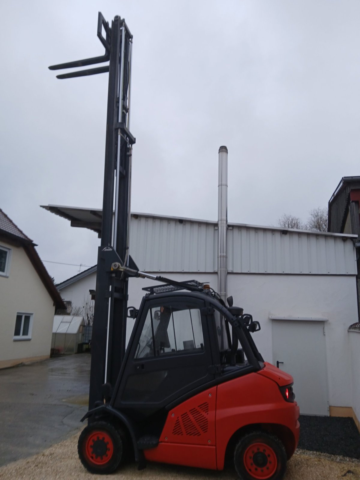 Frontstapler des Typs Linde H 40D-01 H 40D-01 TRIPLEXMAST HUBHÖHE 680 CM, Gebrauchtmaschine in Oxenbronn (Bild 8)