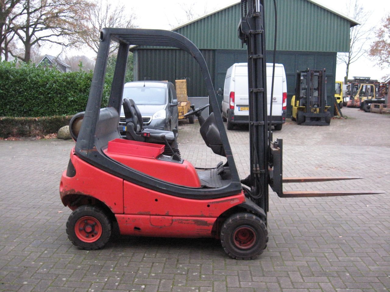 Frontstapler des Typs Linde -, Gebrauchtmaschine in Oldenzaal (Bild 3)