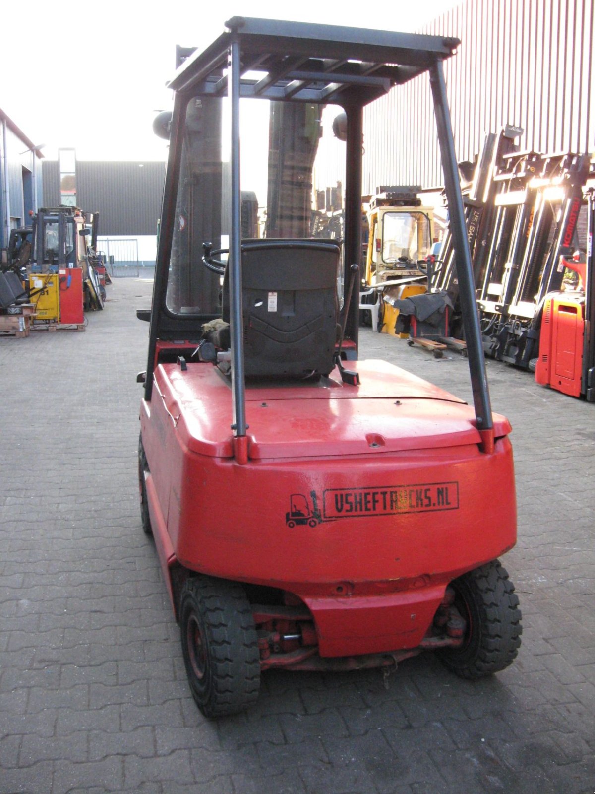 Frontstapler za tip Linde -, Gebrauchtmaschine u Oldenzaal (Slika 4)