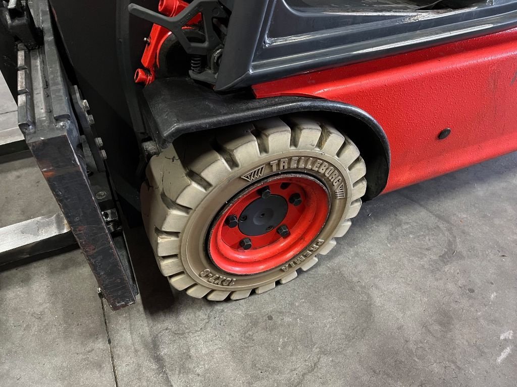 Frontstapler of the type Linde -, Gebrauchtmaschine in Dronten (Picture 11)