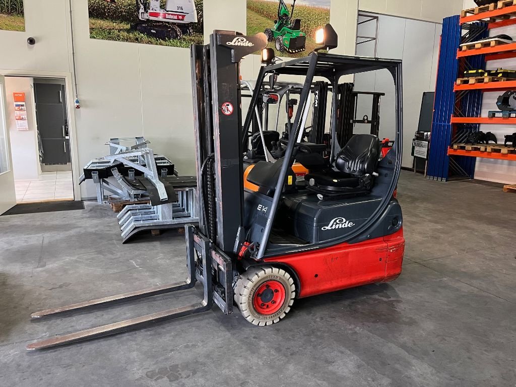 Frontstapler of the type Linde -, Gebrauchtmaschine in Dronten (Picture 4)