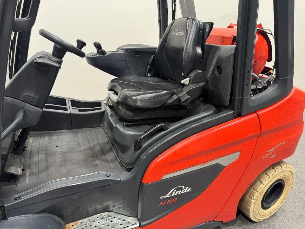 Frontstapler des Typs Linde 1202 H 25 T-01, Gebrauchtmaschine in Culemborg (Bild 9)