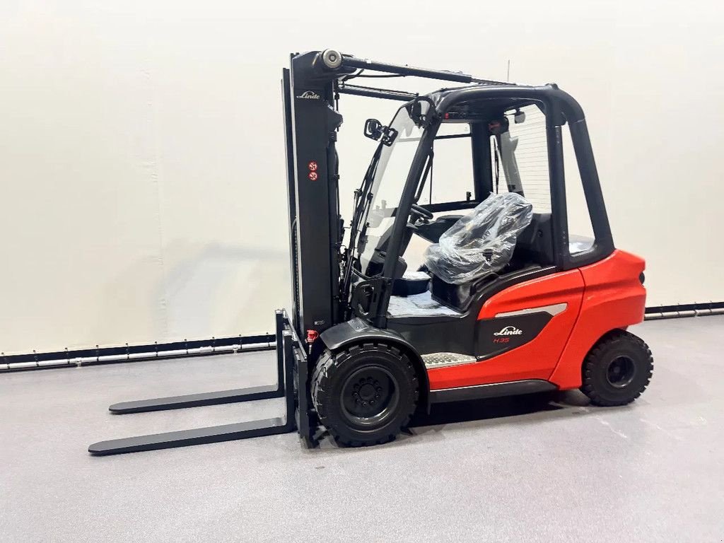 Frontstapler of the type Linde 1202 H 35 D-01 zonder Linker deur, Neumaschine in Culemborg (Picture 2)