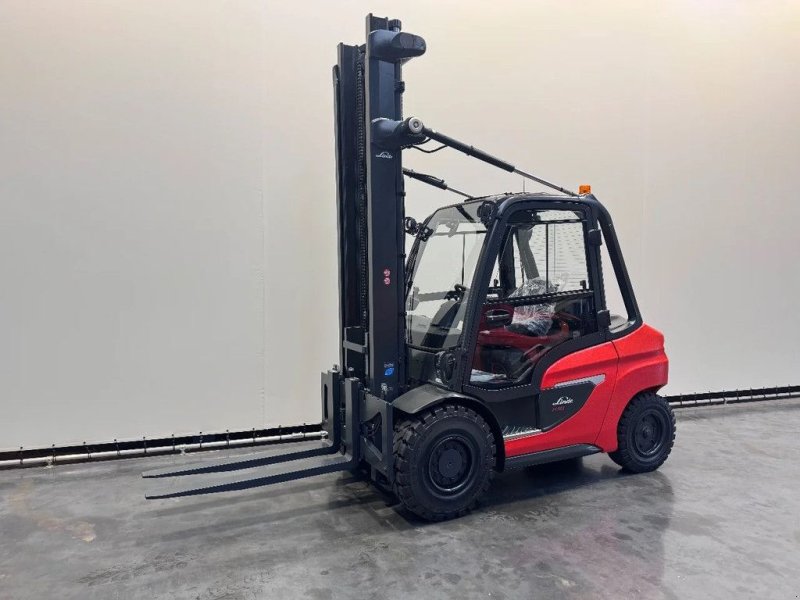 Frontstapler van het type Linde 1204 H 50 D-01/600, Neumaschine in Culemborg (Foto 1)