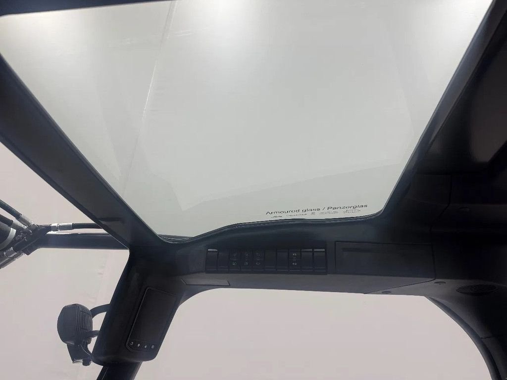 Frontstapler van het type Linde 1251 E 20 PH-01, Neumaschine in Culemborg (Foto 11)