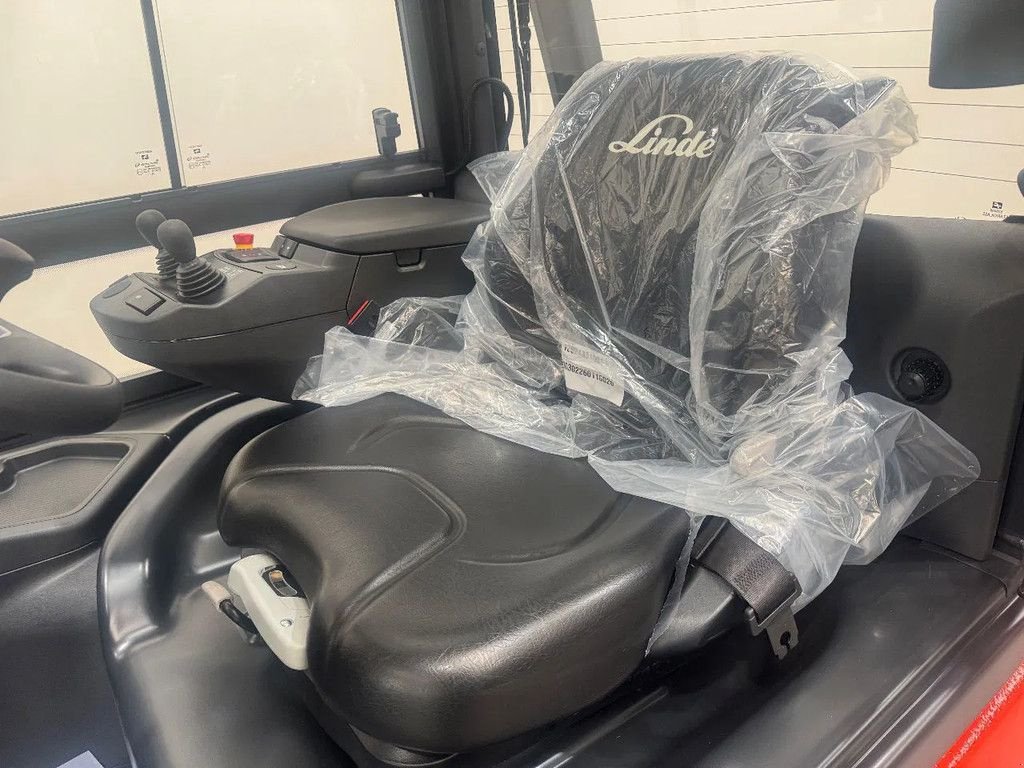Frontstapler типа Linde 1252 E 35 HL-01, Neumaschine в Culemborg (Фотография 11)