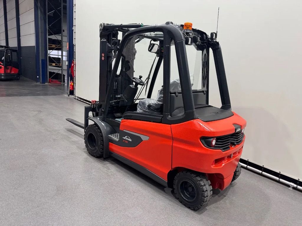 Frontstapler a típus Linde 1252 E 35 L-01, Gebrauchtmaschine ekkor: Culemborg (Kép 5)