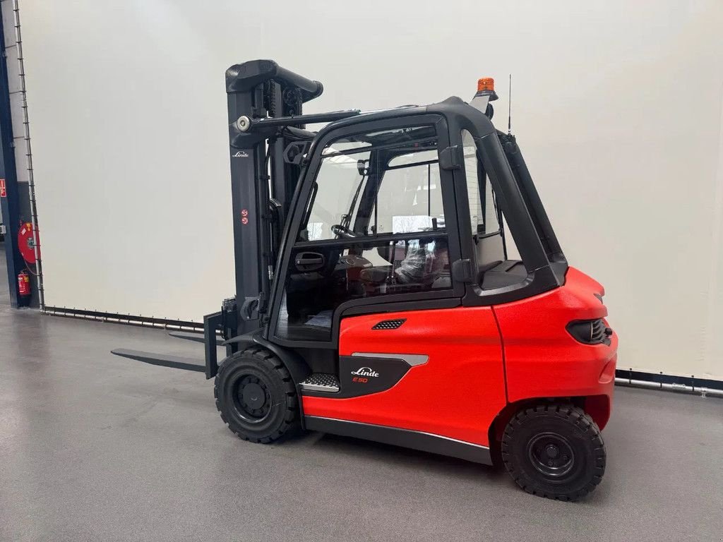 Frontstapler du type Linde 1254 E 50 HL-01/600, Neumaschine en Culemborg (Photo 8)