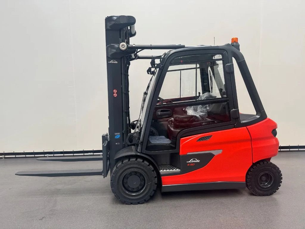 Frontstapler du type Linde 1254 E 50 HL-01/600, Neumaschine en Culemborg (Photo 3)
