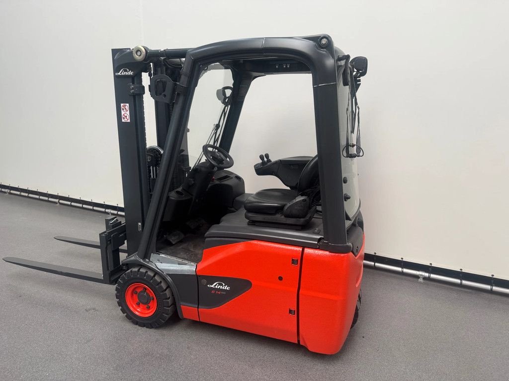 Frontstapler typu Linde 386 E 14-02, Gebrauchtmaschine w Culemborg (Zdjęcie 5)