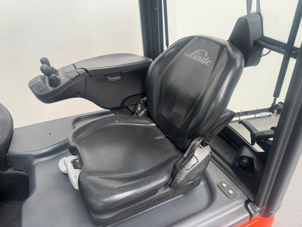 Frontstapler typu Linde 386 E 14-02, Gebrauchtmaschine w Culemborg (Zdjęcie 9)