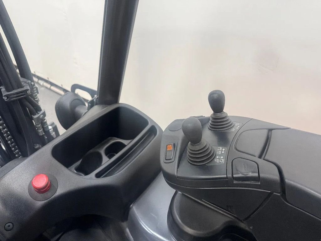 Frontstapler van het type Linde 386 E 16-02, Gebrauchtmaschine in Culemborg (Foto 11)