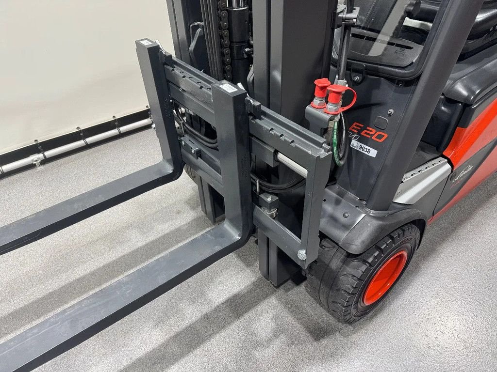 Frontstapler des Typs Linde 386 E 20 L-02, Gebrauchtmaschine in Culemborg (Bild 11)