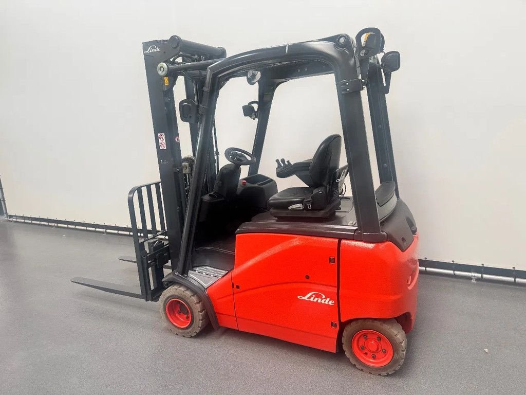 Frontstapler of the type Linde 386 E 20 PH-01, Gebrauchtmaschine in Culemborg (Picture 5)