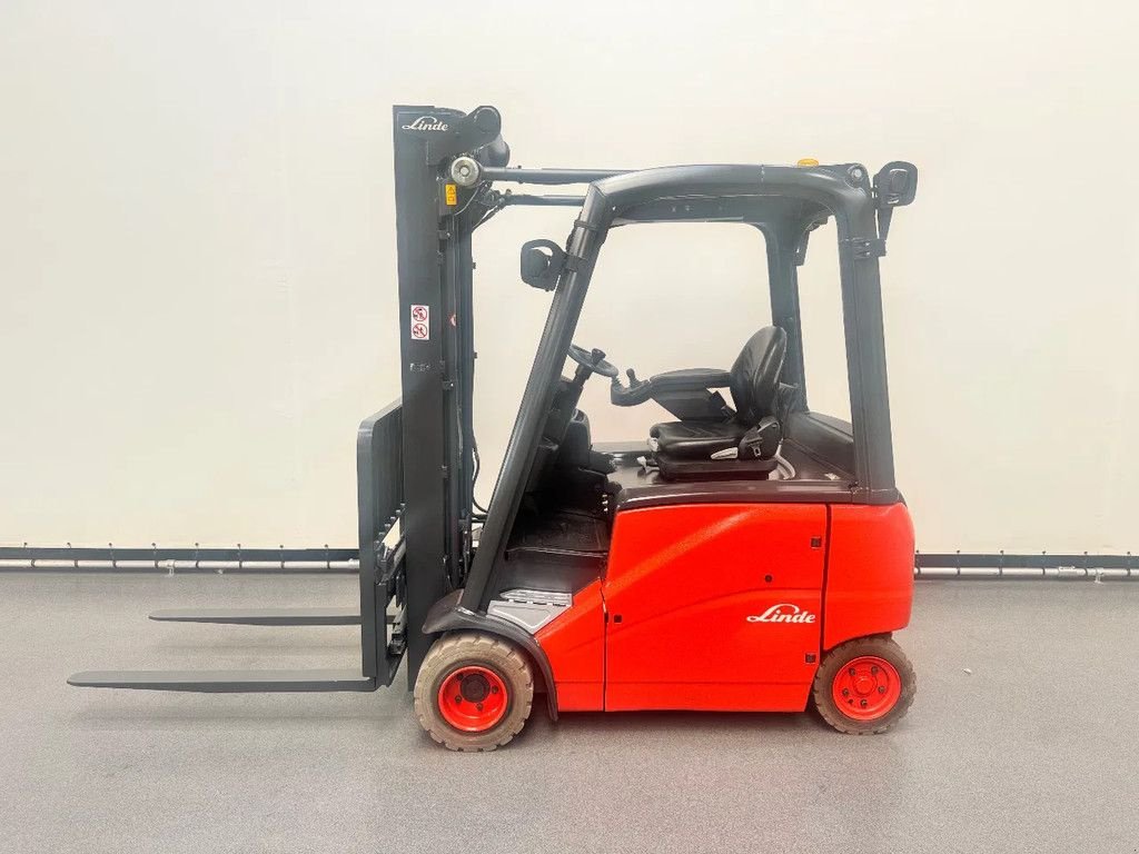 Frontstapler of the type Linde 386 E 20 PH-01, Gebrauchtmaschine in Culemborg (Picture 1)