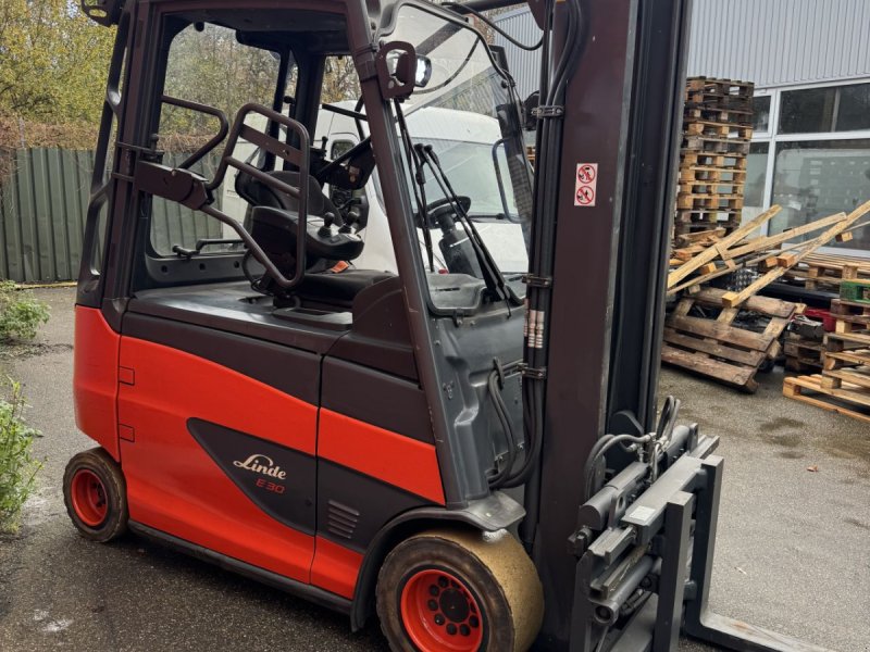 Frontstapler typu Linde 386 E30 HL-01/600, Gebrauchtmaschine v Oldenzaal (Obrázek 1)