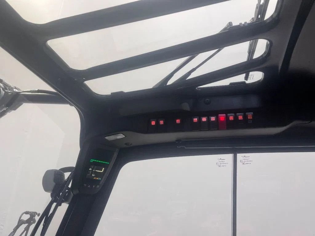 Frontstapler of the type Linde 388 E 50 HL-01/600, Neumaschine in Culemborg (Picture 10)