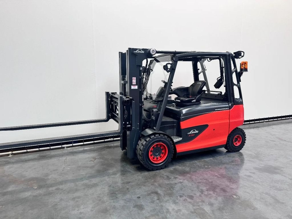 Frontstapler typu Linde 388 E 50 L-01/600 DEMO, Neumaschine v Culemborg (Obrázek 10)