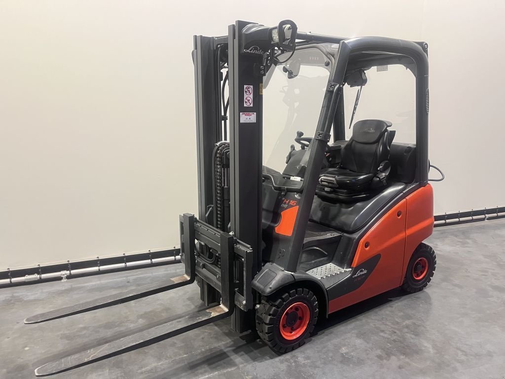 Frontstapler of the type Linde 391 H 16 T-01, Gebrauchtmaschine in Culemborg (Picture 1)