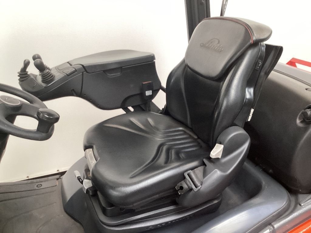 Frontstapler des Typs Linde 391 H 16 T-01, Gebrauchtmaschine in Culemborg (Bild 5)