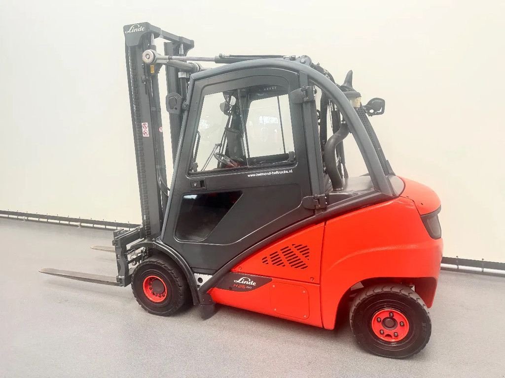 Frontstapler of the type Linde 392 H 25 D-02, Gebrauchtmaschine in Culemborg (Picture 5)