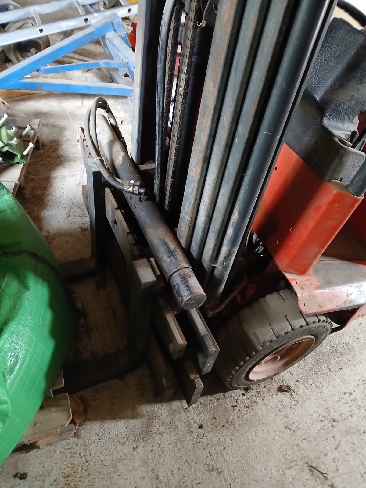 Frontstapler del tipo Linde E 15, Gebrauchtmaschine en Rehau (Imagen 2)