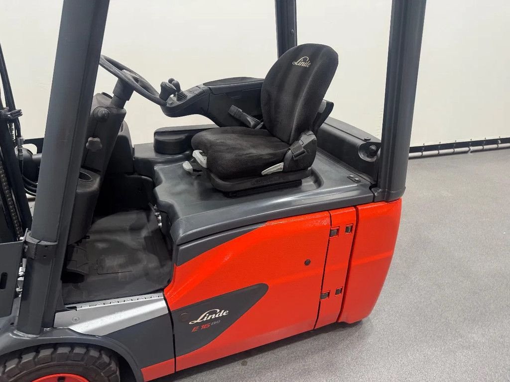 Frontstapler of the type Linde E 16-02, Gebrauchtmaschine in Culemborg (Picture 11)