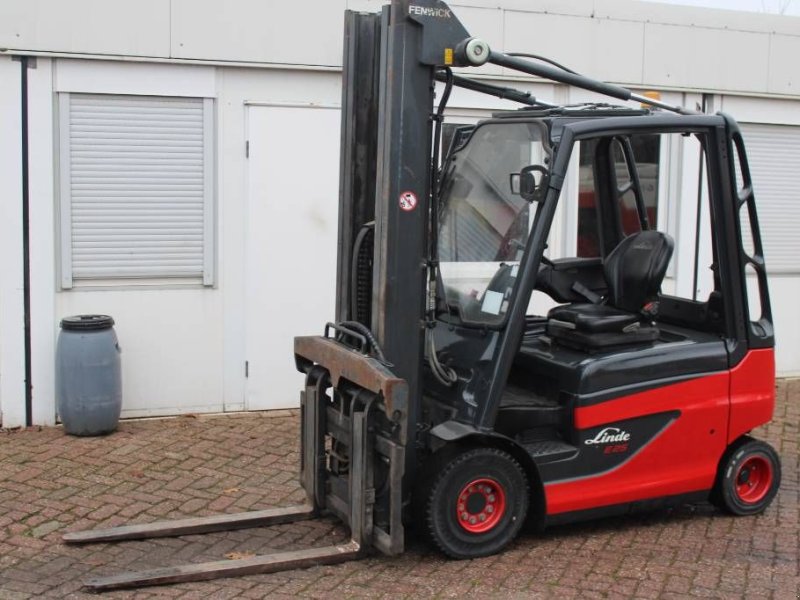 Frontstapler van het type Linde E 25-01, Gebrauchtmaschine in Rucphen (Foto 1)