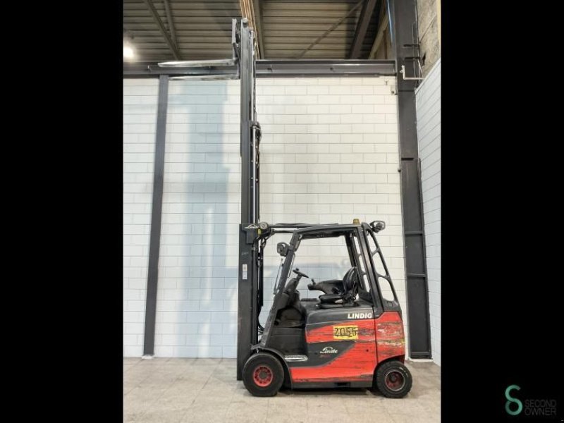 Frontstapler des Typs Linde E 25/600 H, Gebrauchtmaschine in Wijchen (Bild 9)