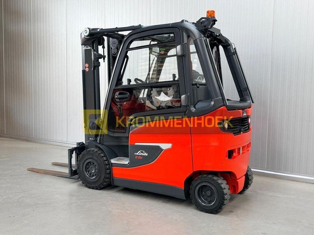 Frontstapler del tipo Linde E 25 H-01-600, Gebrauchtmaschine en Apeldoorn (Imagen 2)