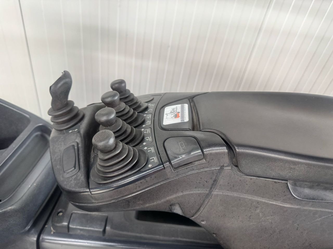 Frontstapler του τύπου Linde E 30-02/600, Gebrauchtmaschine σε Vianen (Φωτογραφία 4)