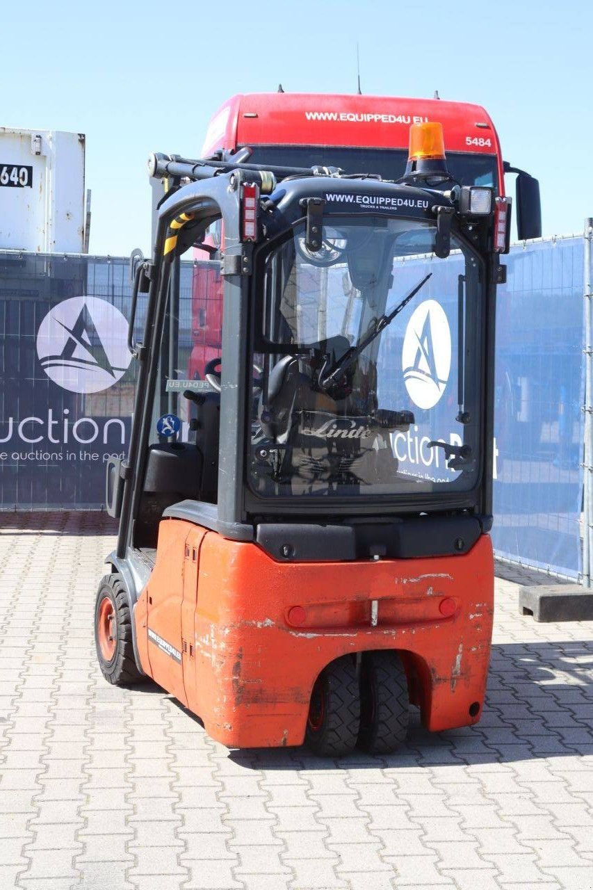 Frontstapler del tipo Linde E12-01, Gebrauchtmaschine en Antwerpen (Imagen 4)