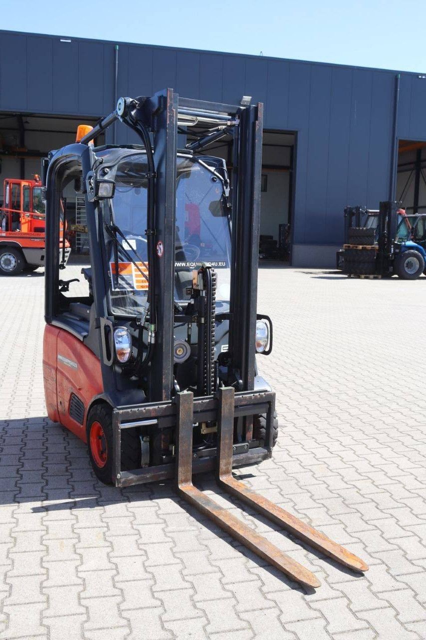 Frontstapler del tipo Linde E12-01, Gebrauchtmaschine en Antwerpen (Imagen 8)