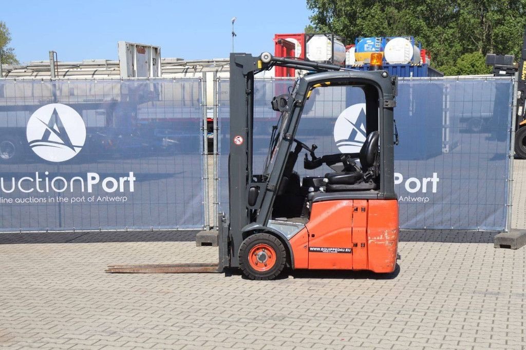 Frontstapler del tipo Linde E12-01, Gebrauchtmaschine en Antwerpen (Imagen 2)