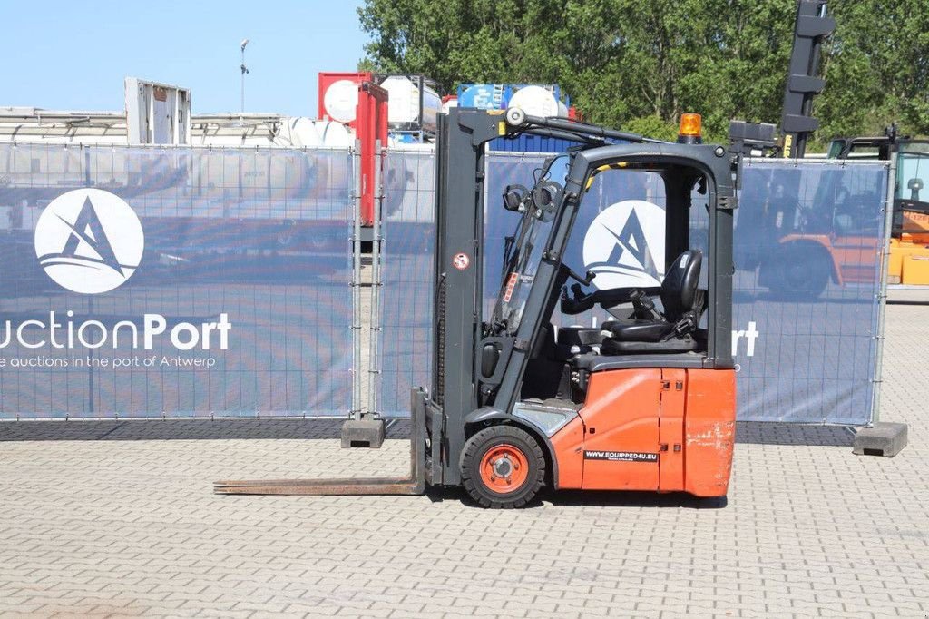 Frontstapler del tipo Linde E12-01, Gebrauchtmaschine en Antwerpen (Imagen 1)