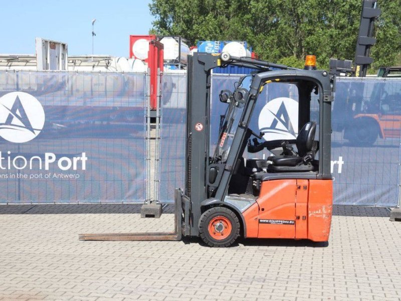 Frontstapler typu Linde E12-01, Gebrauchtmaschine w Antwerpen (Zdjęcie 1)