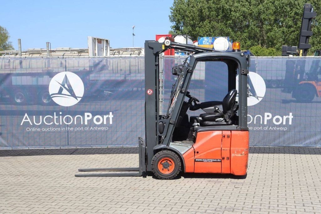 Frontstapler a típus Linde E12-01, Gebrauchtmaschine ekkor: Antwerpen (Kép 2)