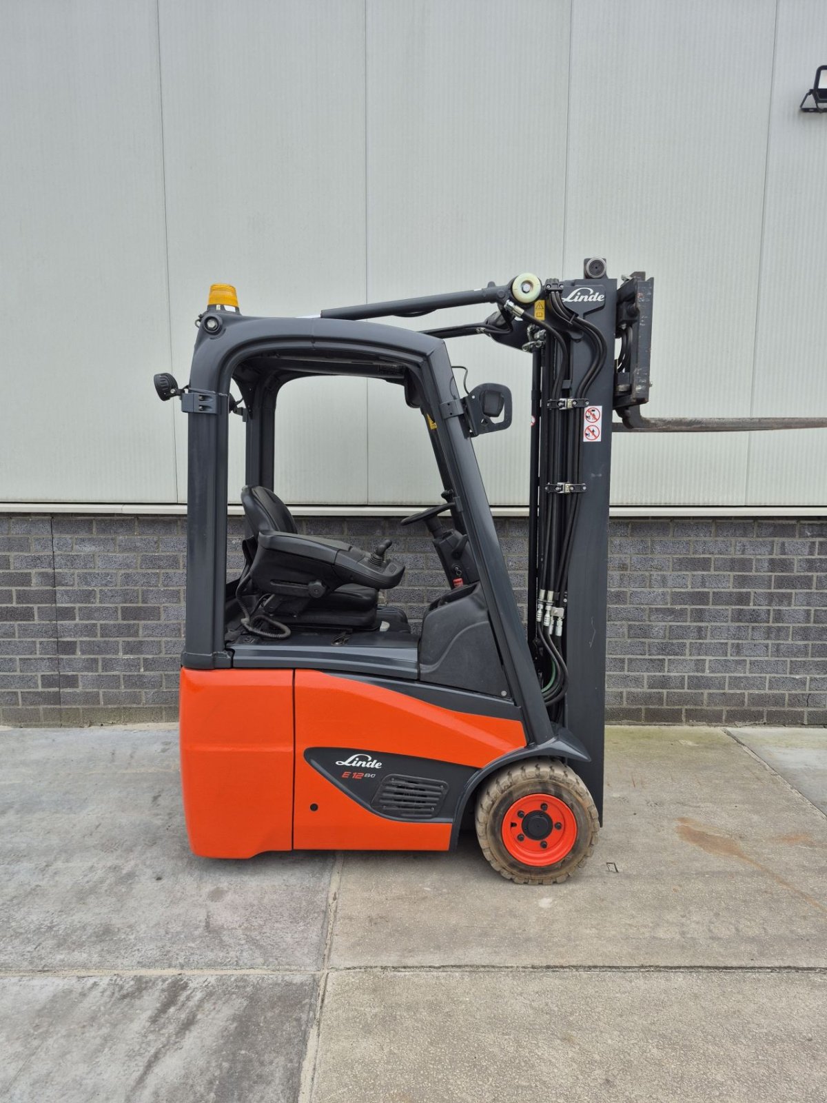 Frontstapler van het type Linde E12-02, Gebrauchtmaschine in Biddinghuizen (Foto 4)