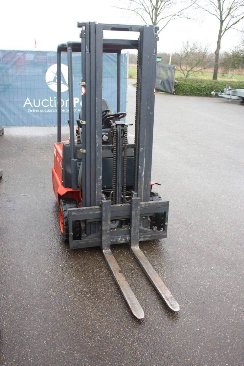 Frontstapler typu Linde E12, Gebrauchtmaschine v Antwerpen (Obrázek 8)