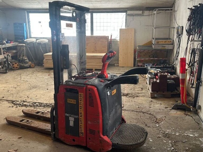 Frontstapler του τύπου Linde E12, Gebrauchtmaschine σε Rødovre (Φωτογραφία 1)