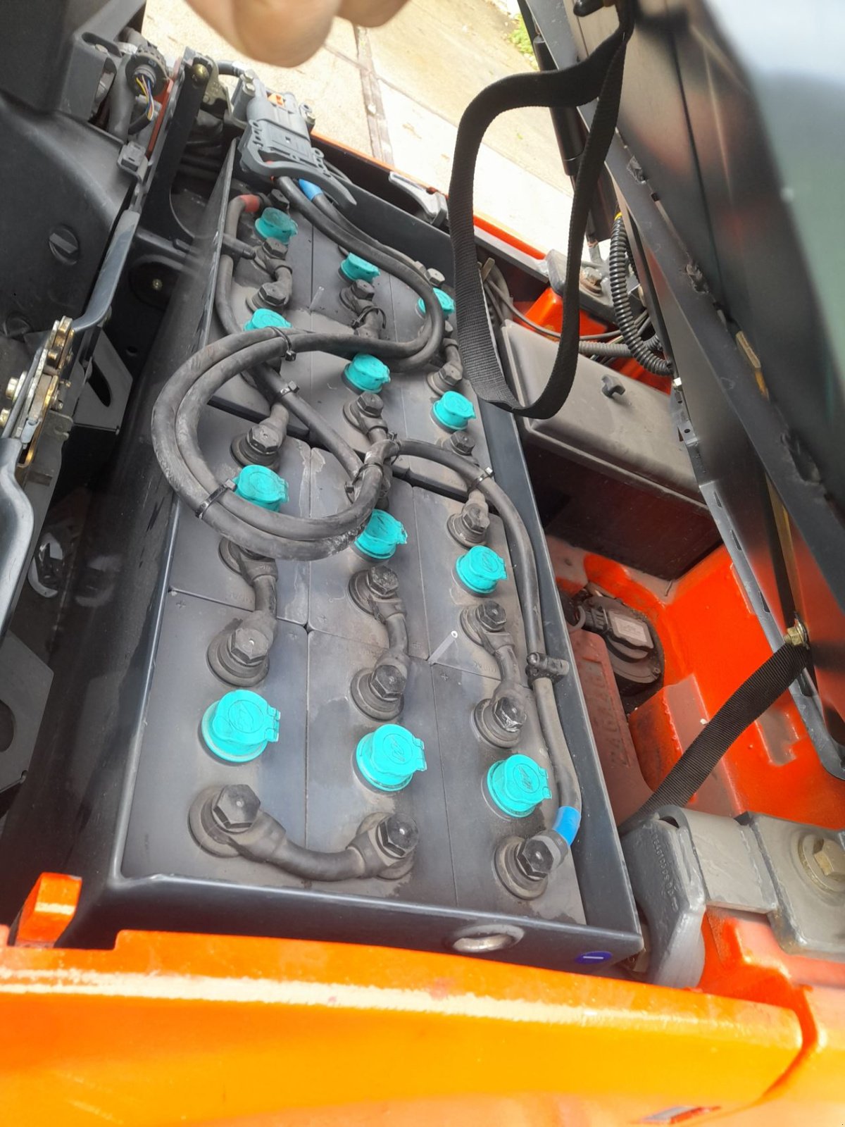 Frontstapler of the type Linde E12, Gebrauchtmaschine in Veenendaal (Picture 9)