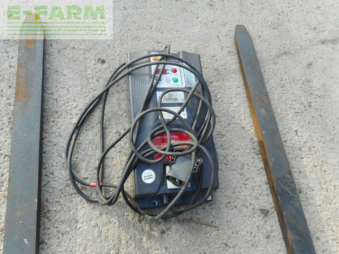 Frontstapler от тип Linde e14-00 triplex 5,5m + ss ( batt. 2021 ), Gebrauchtmaschine в ST. NIKOLAI/DR. (Снимка 12)