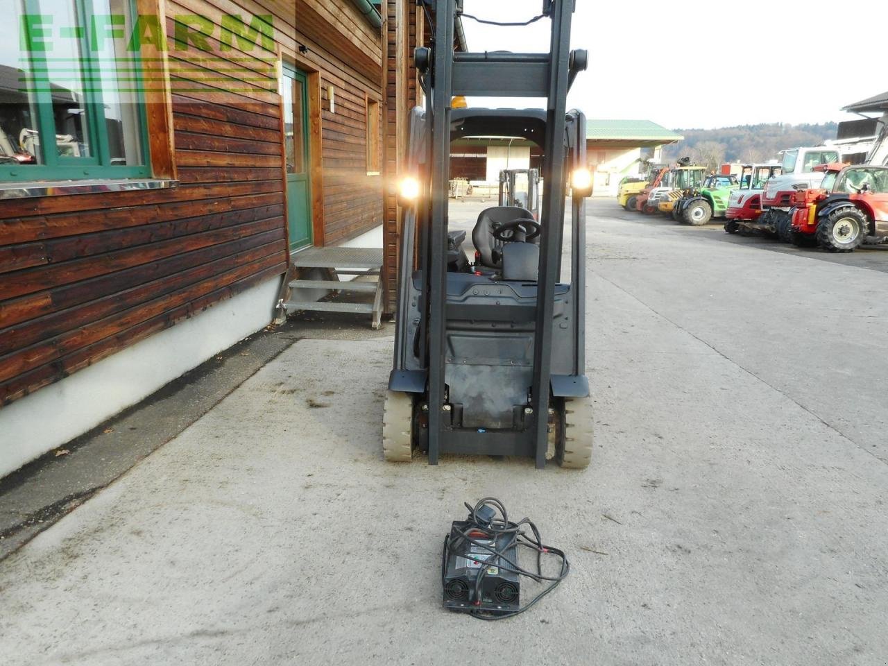 Frontstapler от тип Linde e14-00 triplex 5,5m + ss ( batt. 2021 ), Gebrauchtmaschine в ST. NIKOLAI/DR. (Снимка 18)